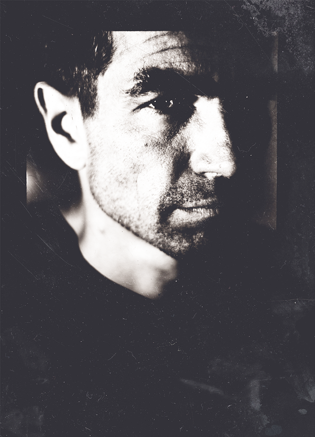 Portrait of Landry Dunand in the studio
